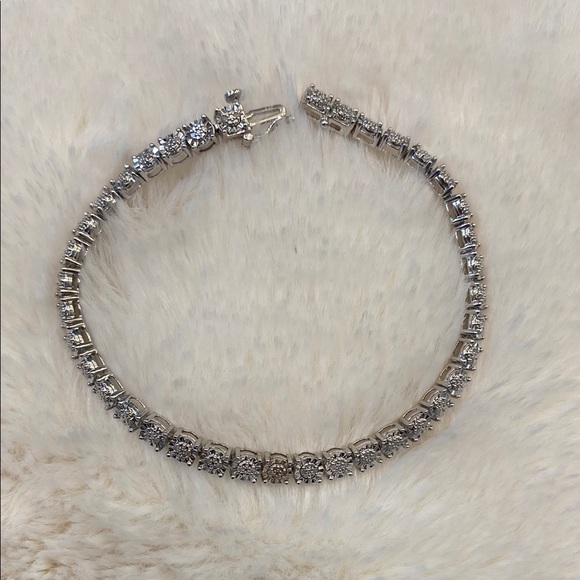 Kay Jewelers Jewelry - Diamond Cluster Tennis Bracelet